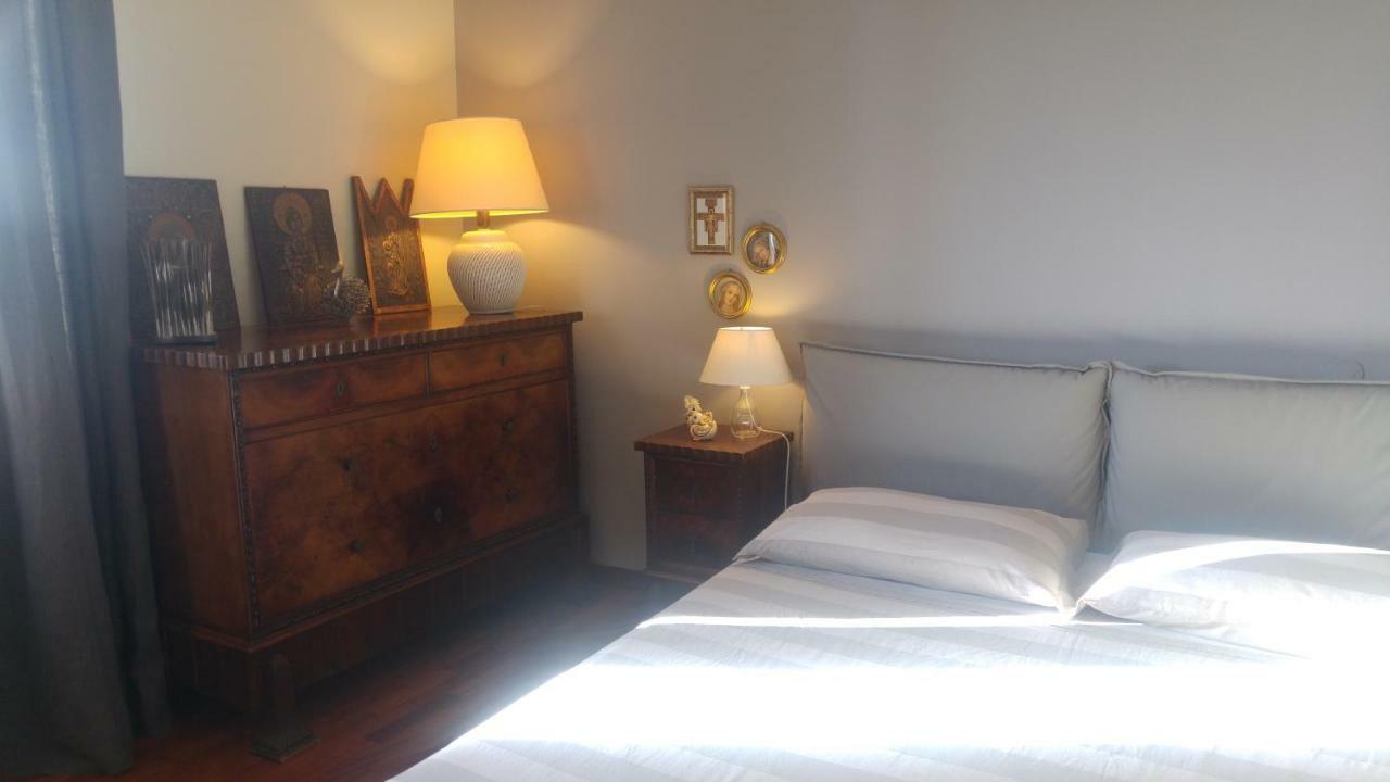 Villa Degli Olmi Allumiere Buitenkant foto