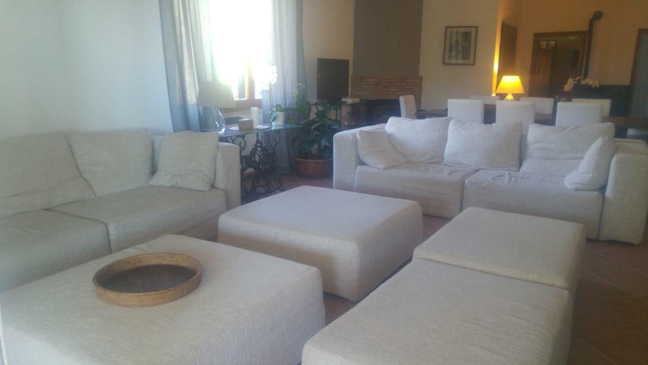 Villa Degli Olmi Allumiere Buitenkant foto